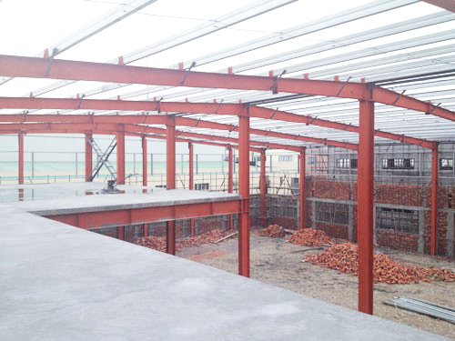 钢结构阳光板雨棚